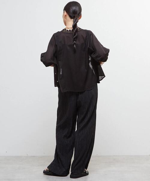 SOFFITTO（ソフィット）の「インド綿レース衿ブラウス（シャツ/ブラウス・レディース・ブラック/オフホワイト/チェリーピンク・FREE）」の4枚目の写真