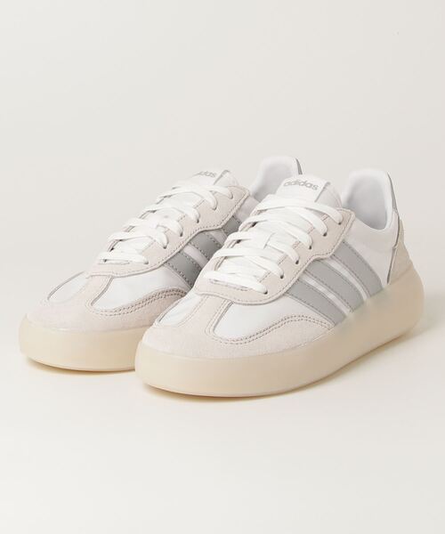 adidas(アディダス)の「アディダス adidas Barreda Decode(スニーカー・レディース・ホワイト×シルバー・25.0cm/23.0cm/23.5cm/24.0cm/24.5cm)」の4枚目の写真