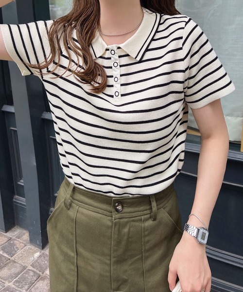 KOBE LETTUCE(コウベレタス)の「スナップボタンポロニットトップス(ニット/セーター・レディース・オフホワイト/ブラック/アイボリー系・M)」の4枚目の写真