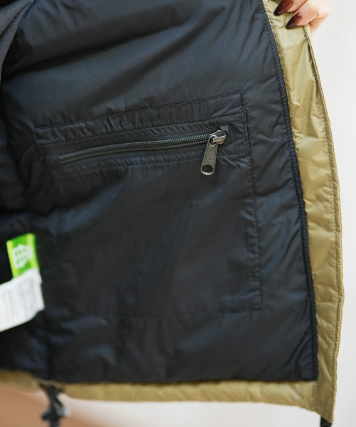 THE NORTH FACE（ザノースフェイス）の「THE NORTH FACE/ザ・ノース・フェイス NUPTSE VEST ダウンベスト ヌプシベスト 撥水 NDW92557（ダウンベスト・レディース・ブラック/ライトカーキ・S/XL/L/M）」の12枚目の写真