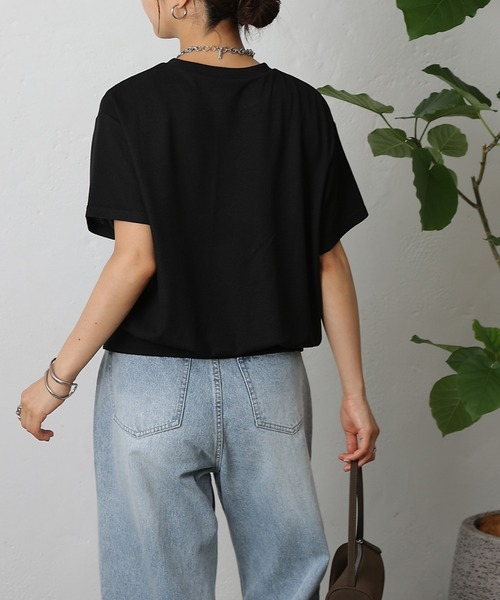 COLONY 2139(コロニートゥーワンスリーナイン)の「ミニワッフル裾ボリュームルオーバー(Tシャツ/カットソー・レディース・ブラウン/ブラック/チャコールグレー/ホワイト・FREE)」の15枚目の写真