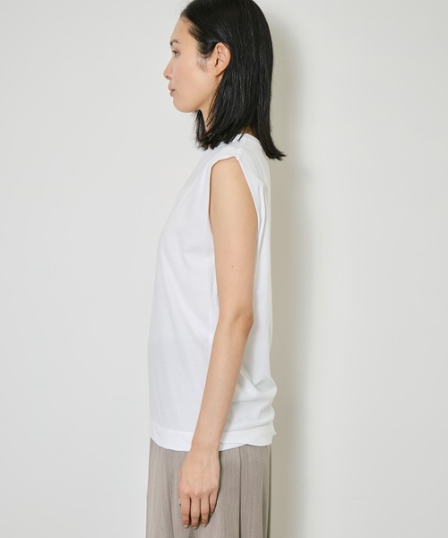 ATON(エイトン)の「【ATON/エイトン】FRESCA SINGLE JERSEY TANK TOP/スリーブレスカットソー/コットンノースリーブTシャツ(Tシャツ/カットソー・レディース・グリーン/ホワイト/ブラック/ベージュ/ピンク/サックスブルー・1)」の14枚目の写真