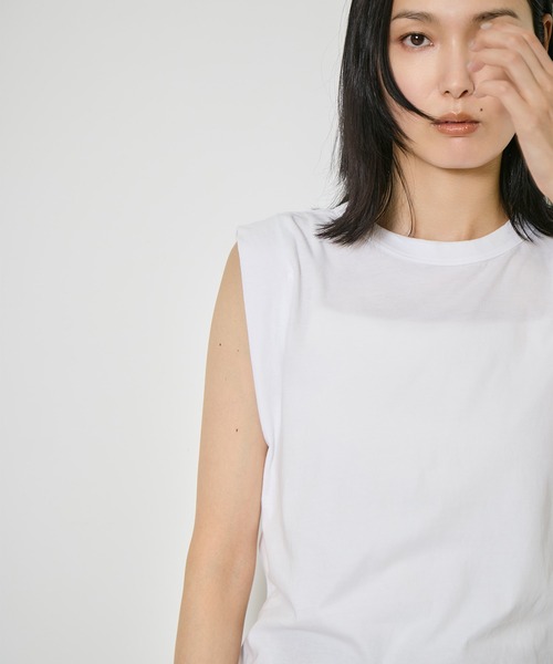 ATON(エイトン)の「【ATON/エイトン】FRESCA SINGLE JERSEY TANK TOP/スリーブレスカットソー/コットンノースリーブTシャツ(Tシャツ/カットソー・レディース・グリーン/ホワイト/ブラック/ベージュ/ピンク/サックスブルー・1)」の19枚目の写真