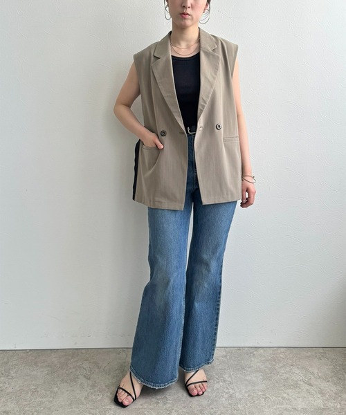 LHELBIE(レルビエ)の「スリーブレスジャケット(テーラードジャケット・レディース・グレイッシュベージュ/ネイビー/グレー・M)」の14枚目の写真