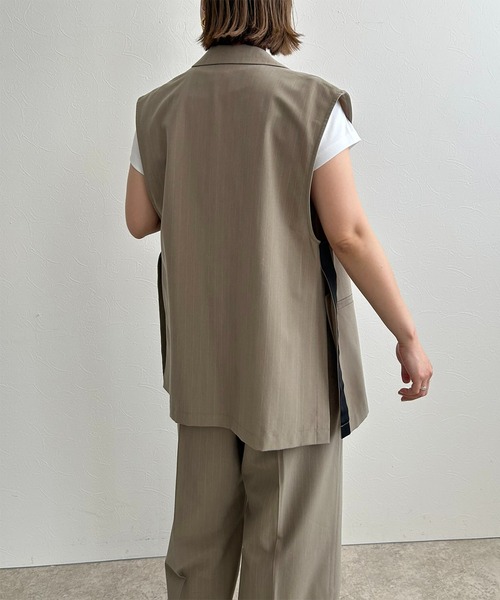 Heliot Emil アシメトリカルスリーブレスジャケット Heliot Emil アシメトリカルスリーブレスジャケット Heliot Emil