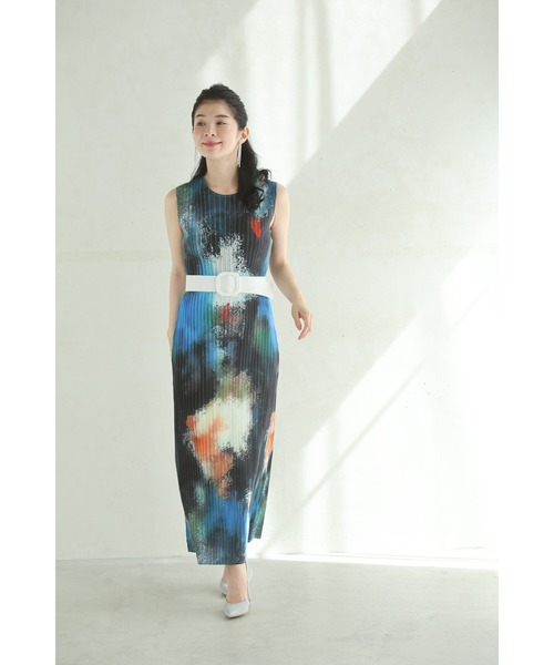 cawaii(カワイイ)の「着心地ラクなアートワークプリーツミディアムワンピース(ワンピース・レディース・ブルー・FREE)」の10枚目の写真