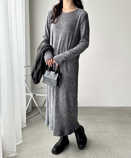 GeeRA(ジーラ)の「ベロアプリーツロングワンピース(ワンピース・レディース・グレー/ブラック・MEDIUM/LARGE/X-LARGE)」の9枚目の写真
