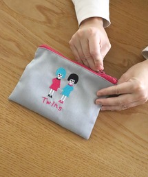KIVISDOU（キビスドウ）の「コミカル刺繍 ポーチ（ポーチ）」