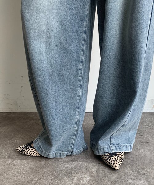 DouDou（ドゥドゥ）の「ポインテッドフラットシューズ（パンプス・レディース・ブラック/ライトベージュ・24.5cm/24cm/23cm/23.5cm）」の12枚目の写真