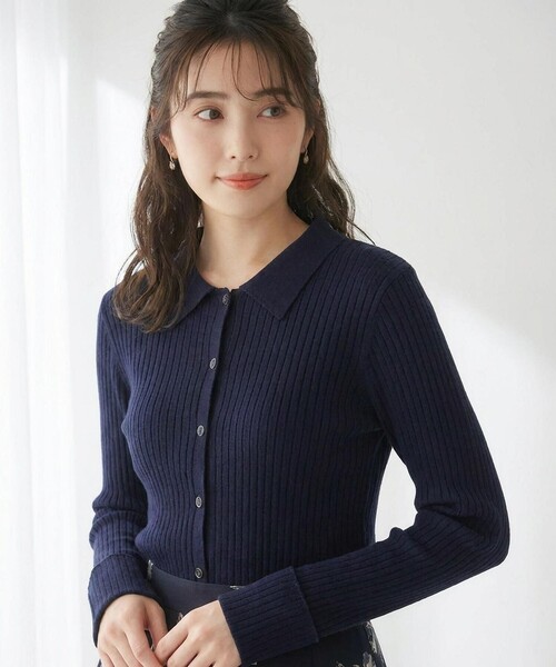 ANY SIS(エニィスィス)の「CICA加工 襟デザイン ニット(ニット/セーター・レディース・ダークブラウン系/ネイビー系/ワイン系/アイボリー系・X-SMALL)」の7枚目の写真