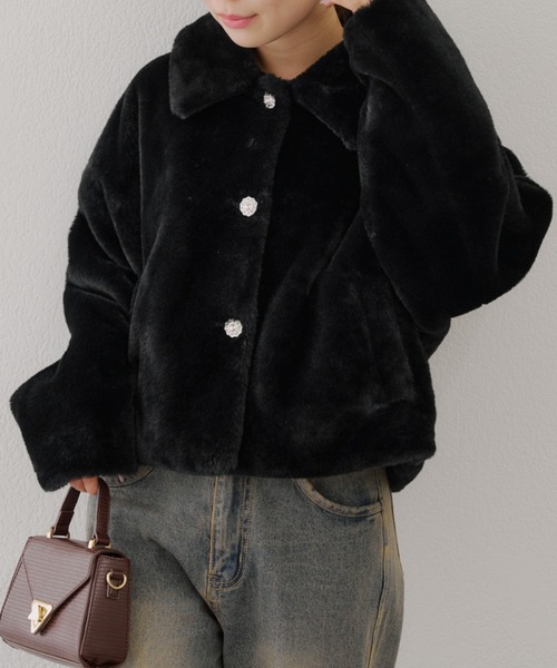 continuer de NICE CLAUP（コンティニューデナイスクラップ）の「キラキラ釦ファーブルゾン（ブルゾン・レディース・ブラック/ピンクベージュ/アイボリー・FREE）」の20枚目の写真