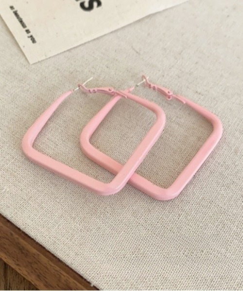 almo(アルモ)の「カラースクエアフープピアス【YC】(ピアス(両耳用)・レディース・アイボリー/ピンク/グリーン/イエロー/ブルー・FREE)」の1枚目の写真