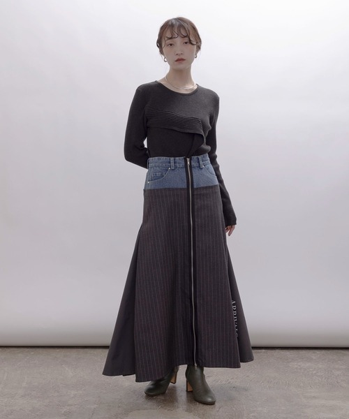 Eimee Law(エイミーロウ)の「リメイクタッチZIP&サイドタックフレアースカート(スカート・レディース・ストライプ/チェック・MEDIUM)」の3枚目の写真