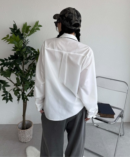 sedacle(セダクル)の「ネクタイ付きスタッズシャツ(シャツ/ブラウス・レディース・オフホワイト/ライトブルー/ネイビー・SMALL/MEDIUM/LARGE)」の7枚目の写真