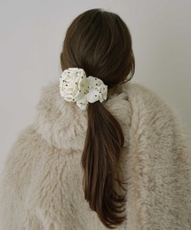 BELLA ホワイト　シュシュ bella シュシュ ホワイトChouchou Large / White bella シュシュ