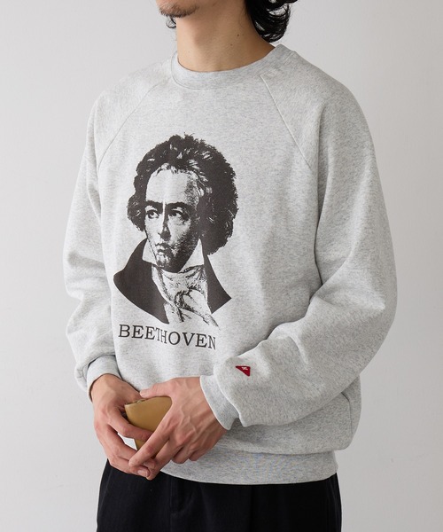 Healthknit(ヘルスニット)の「【Healthknit】Classic Sweat Crew L/S(Beethoven Print)(スウェット・メンズ・アッシュ/サンドベージュ・M/L/XL)」の5枚目の写真