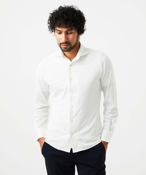 MICHEL KLEIN HOMME (ミッシェルクランオム)の「千鳥柄サッカー長袖シャツ(シャツ/ブラウス・メンズ・ライトブルー/ホワイト/ネイビー・MEDIUM/LARGE/X-LARGE)」の1枚目の写真