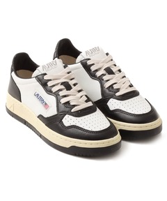 【美品】AUTRY キッズサイズ　17cm オートリー MEDALIST セール】AUTRY:MEDALIST LOW WB01（スニーカー）｜AUTRY（オート