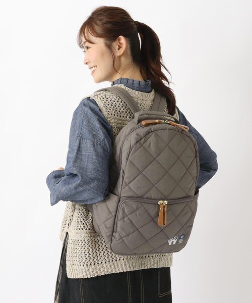 one'sterrace(ワンズテラス)の「FIKA キルティングリュック(バックパック/リュック・レディース・グレー系4/ブラック系8/カーキ系5・99)」の17枚目の写真