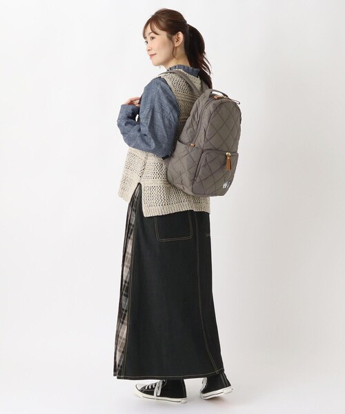 one'sterrace(ワンズテラス)の「FIKA キルティングリュック(バックパック/リュック・レディース・グレー系4/ブラック系8/カーキ系5・99)」の18枚目の写真