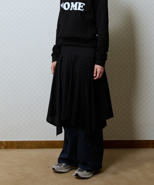 LUVISTRUE（ラヴイズトゥルー）の「GT POCKET MIDI SKIRT（スカート・レディース・ブラック/アイボリー/チャコール・FREE）」の9枚目の写真