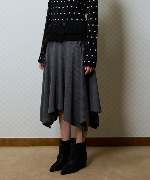 LUVISTRUE（ラヴイズトゥルー）の「GT POCKET MIDI SKIRT（スカート・レディース・ブラック/アイボリー/チャコール・FREE）」の13枚目の写真