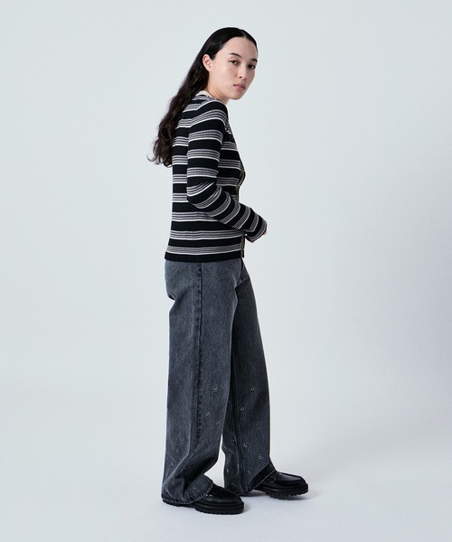 M TO R(ムウトアール)の「MU EYELET SEMI BAGGY JEANS PANTS(デニムパンツ・レディース・ブルー/ブラック・36/38/40/42)」の13枚目の写真