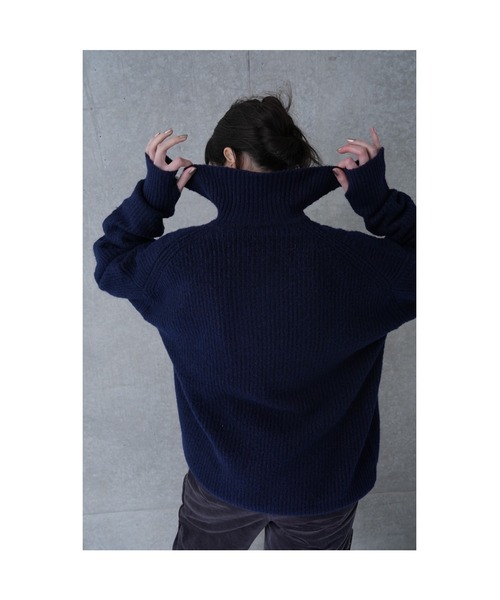 CAROUSE LAMBRA(ケラウズランブラ)の「LS BIG POLO(ニット/セーター・レディース・グレー/ネイビー/レッド・FREE)」の9枚目の写真