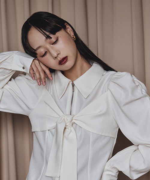 Ezick（エジック）の「ribbon zip shirt フロントリボンジップシャツ（シャツ/ブラウス・レディース・ブラック/オフホワイト・FREE）」の12枚目の写真