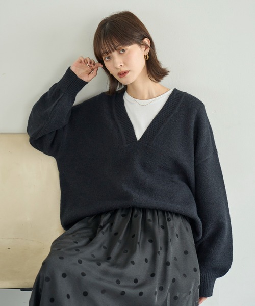 セール】ディープVネックニットプルオーバー（ニット/セーター