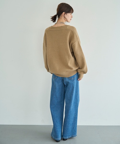 meilmada(メイルマダ)の「ディープVネックニットプルオーバー(ニット/セーター・レディース・ブラック/グレー/ベージュ・FREE)」の19枚目の写真