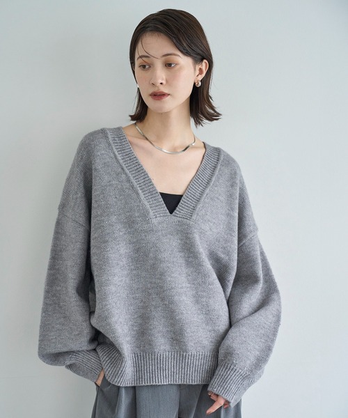 セール】ディープVネックニットプルオーバー（ニット/セーター