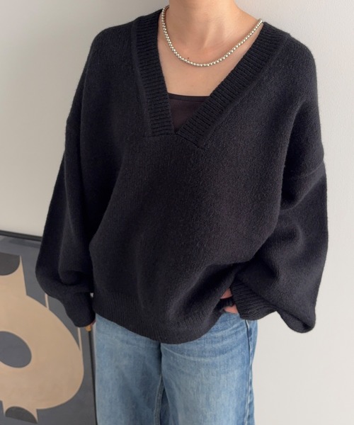 meilmada(メイルマダ)の「ディープVネックニットプルオーバー(ニット/セーター・レディース・ブラック/グレー/ベージュ・FREE)」の12枚目の写真