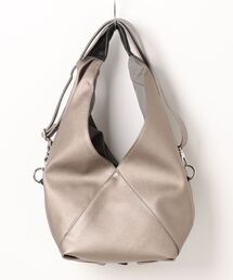 AVALON(U.Q)（アバロン）の「三角バッグインナーポーチ付き　（親子バッグ）（ショルダーバッグ）」