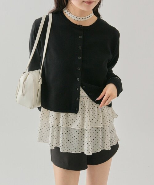 mystic(ミスティック)の「【5色展開◎】チビボタン長袖カーディガン(カーディガン/ボレロ・レディース・ブラック/ピンク/オフホワイト/グレー・FREE)」の3枚目の写真