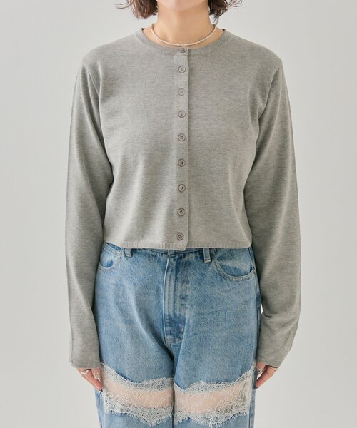 mystic(ミスティック)の「【5色展開◎】チビボタン長袖カーディガン(カーディガン/ボレロ・レディース・ブラック/ピンク/オフホワイト/グレー・FREE)」の7枚目の写真