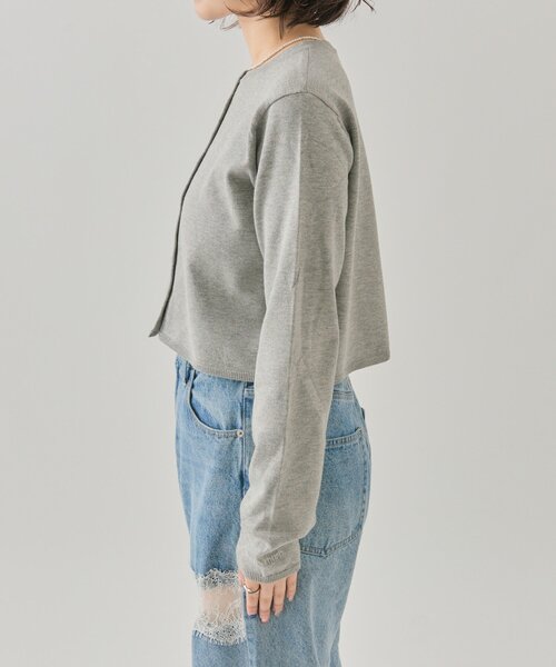 mystic(ミスティック)の「【5色展開◎】チビボタン長袖カーディガン(カーディガン/ボレロ・レディース・ブラック/ピンク/オフホワイト/グレー・FREE)」の8枚目の写真