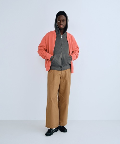 SimplyComplicated（シンプリーコンプリケイテッド）の「LF CHINO/チノパンツ/ルーズフィット/柔軟加工/SimplyComplicated（チノパンツ・メンズ・ベージュ/ネイビー/ブラック・1/2/3）」の10枚目の写真