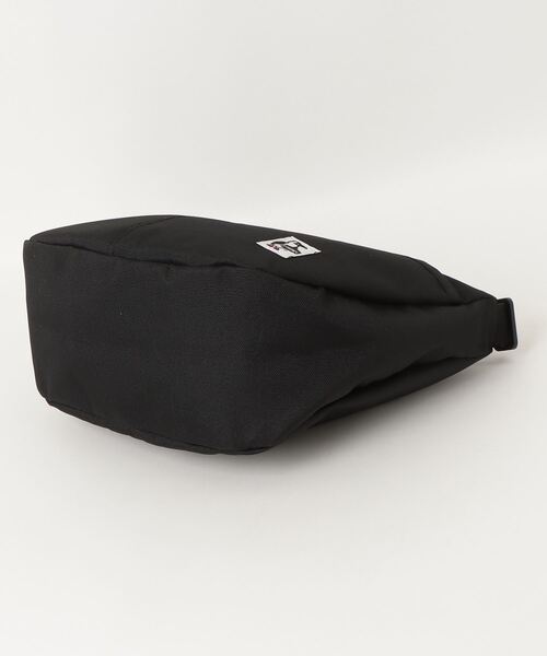 CHUMS（チャムス）の「チャムス CHUMS Recycle Small Banana Shoulder Bag（ショルダーバッグ・メンズ・その他・ONE SIZE）」の3枚目の写真