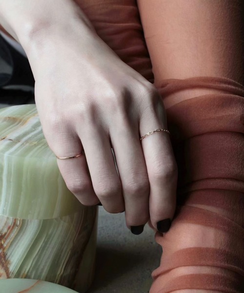 norme（ノーム）の「【K10YG】ノーム チェーン リング（ボールド/1P） / norme chain ring (bold/1P)（リング・レディース・ゴールド・XL/L/M/S）」の7枚目の写真