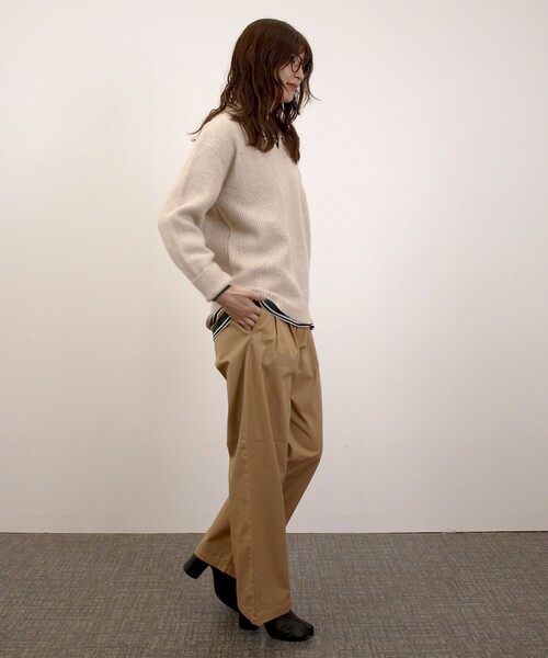 J.PRESS YORK STREET(ジェイプレスヨークストリート)の「【UNISEX】ウールカシミヤ スキッパーニットポロシャツ(ニット/セーター・メンズ・ブルー系/アイボリー系/ネイビー系/レッド系・SMALL/MEDIUM/LARGE)」の10枚目の写真