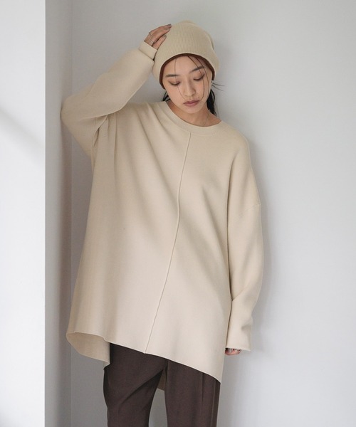 LOWRYS FARM（ローリーズファーム）の「センタータックロングプルオーバー  600401（ニット/セーター・レディース・ブラック/レッド/アイボリー・FREE）」の13枚目の写真