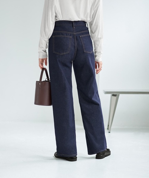 STYLE DELI（スタイルデリ）の「ネイビーボーイズストレートデニム（デニムパンツ・レディース・ネイビー・SMALL/MEDIUM/LARGE）」の6枚目の写真