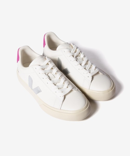 VEJA(ヴェジャ)の「VEJA CAMPO CHROMEFREE LEATHER SNEAKER カンポ クロムフリー レザー スニーカー(スニーカー・レディース・ホワイト系1/ホワイト系2/ホワイト系3/ホワイト系4・38/37/40/39/36)」の2枚目の写真