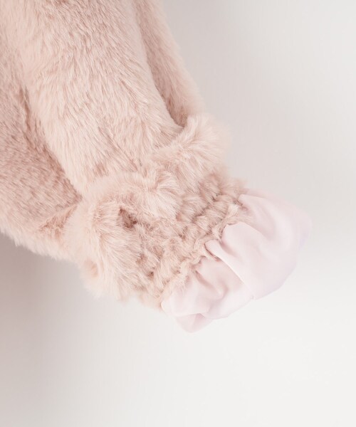 SHOO・LA・RUE（シューラルー）の「【100-120cm/トドラー】耳付きエコファーパーカ（パーカー・キッズ・アイボリー/ピンク・10/11/12）」の7枚目の写真