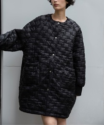 lawgy | collarless square embroidery quilting coat / カラーレススクエアエンブロイダリーキルティングコート(その他アウター)