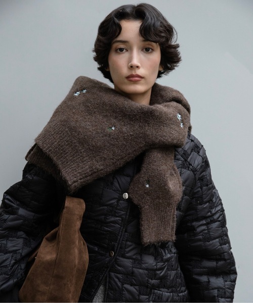 lawgy（ラウジー）の「collarless square embroidery quilting coat / カラーレススクエアエンブロイダリーキルティングコート（その他アウター・レディース・キャメル/アイボリー/ブラック・FREE）」の18枚目の写真