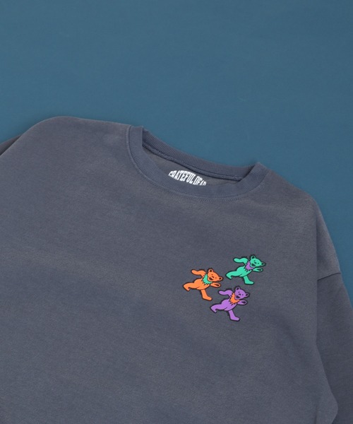 Grateful Dead(グレイトフルデッド)の「GRATEFULDEAD 裏起毛オーバーサイズトレーナー グレイトフルデッド(スウェット・メンズ・ダークグリーン系1/ホワイト系1/グレイッシュベージュ/ヘザーチャコール/チャコール/ブラック系1/ブラック/ネイビー/キャメル/杢グレー/ダークグリーン/ベージュ/オートミール/チャコールアッシュ/ネイビー系1/チャコールグレー・M/XL/L)」の10枚目の写真