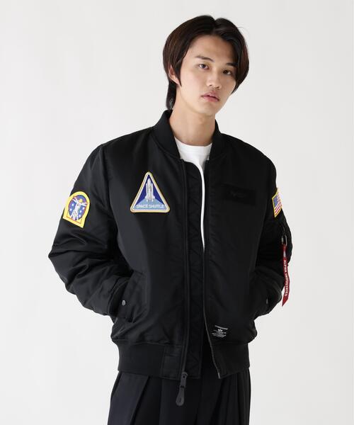 Alpha Industries（アルファインダストリーズ）の「ALPHA INDUSTRIES/アルファ インダストリーズ/NASA MA-1 FLIGHT JACKET /ナサ エムエーワン フライトジャケット（MA-1・メンズ・ネイビー/ブラック・L/M/S/2XL/XL）」の8枚目の写真