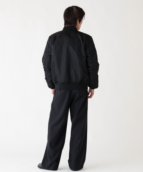 Alpha Industries（アルファインダストリーズ）の「ALPHA INDUSTRIES/アルファ インダストリーズ/NASA MA-1 FLIGHT JACKET /ナサ エムエーワン フライトジャケット（MA-1・メンズ・ネイビー/ブラック・L/M/S/2XL/XL）」の16枚目の写真